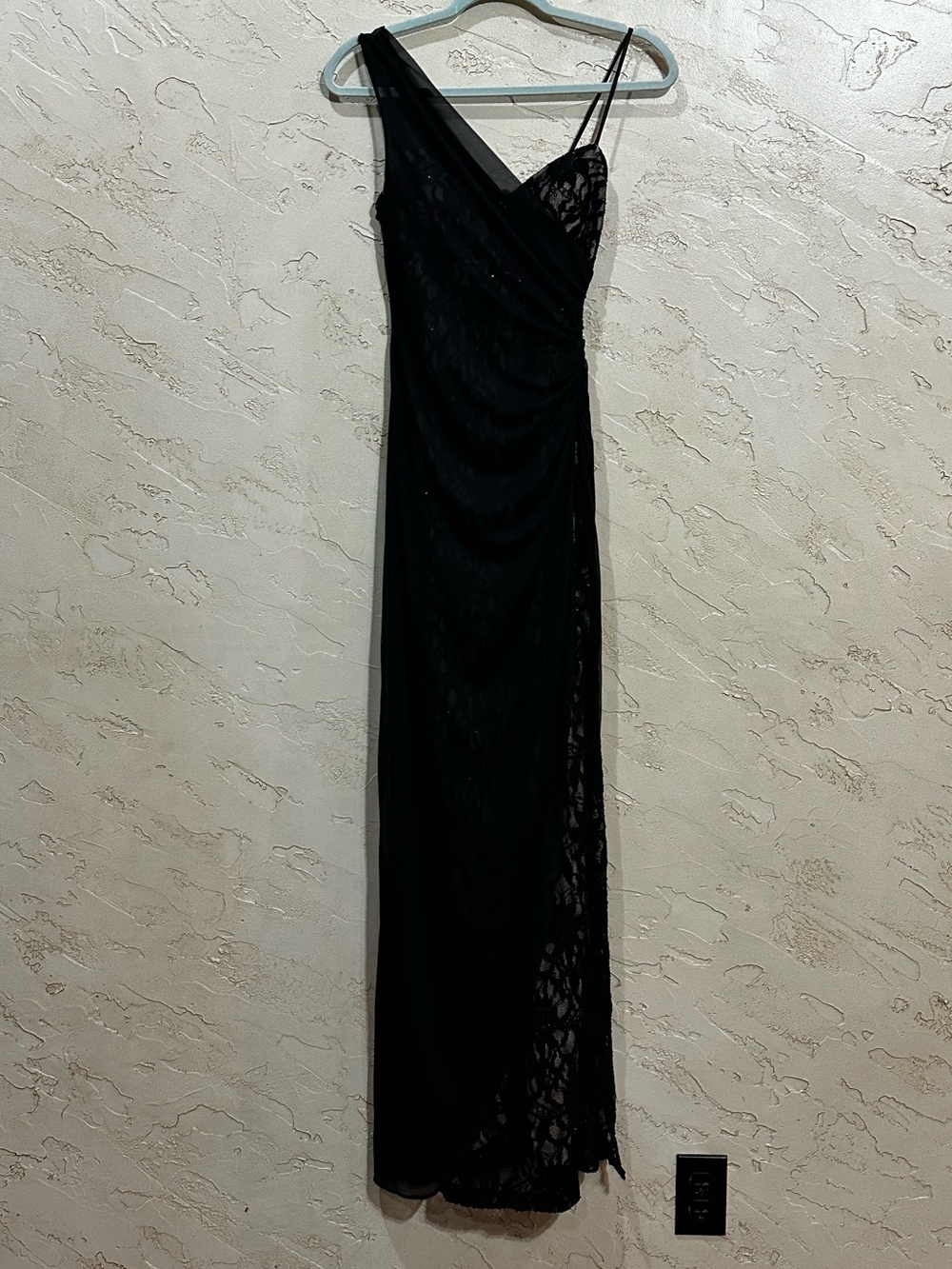 Morgan & Co. Black Lace with Black Overlay Prom Formal Evening Gown size 1/2